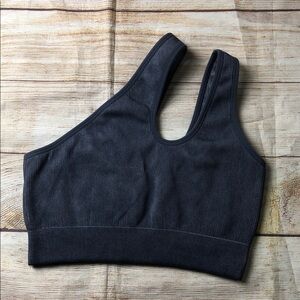 Fabletics Christa Asymmetric Low Impact Sports Bra